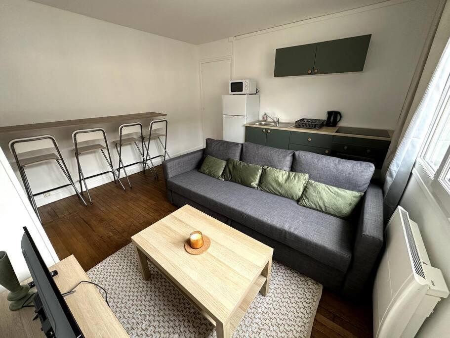 Francois Mitterand 1 Apartment เอลบัฟ ภายนอก รูปภาพ